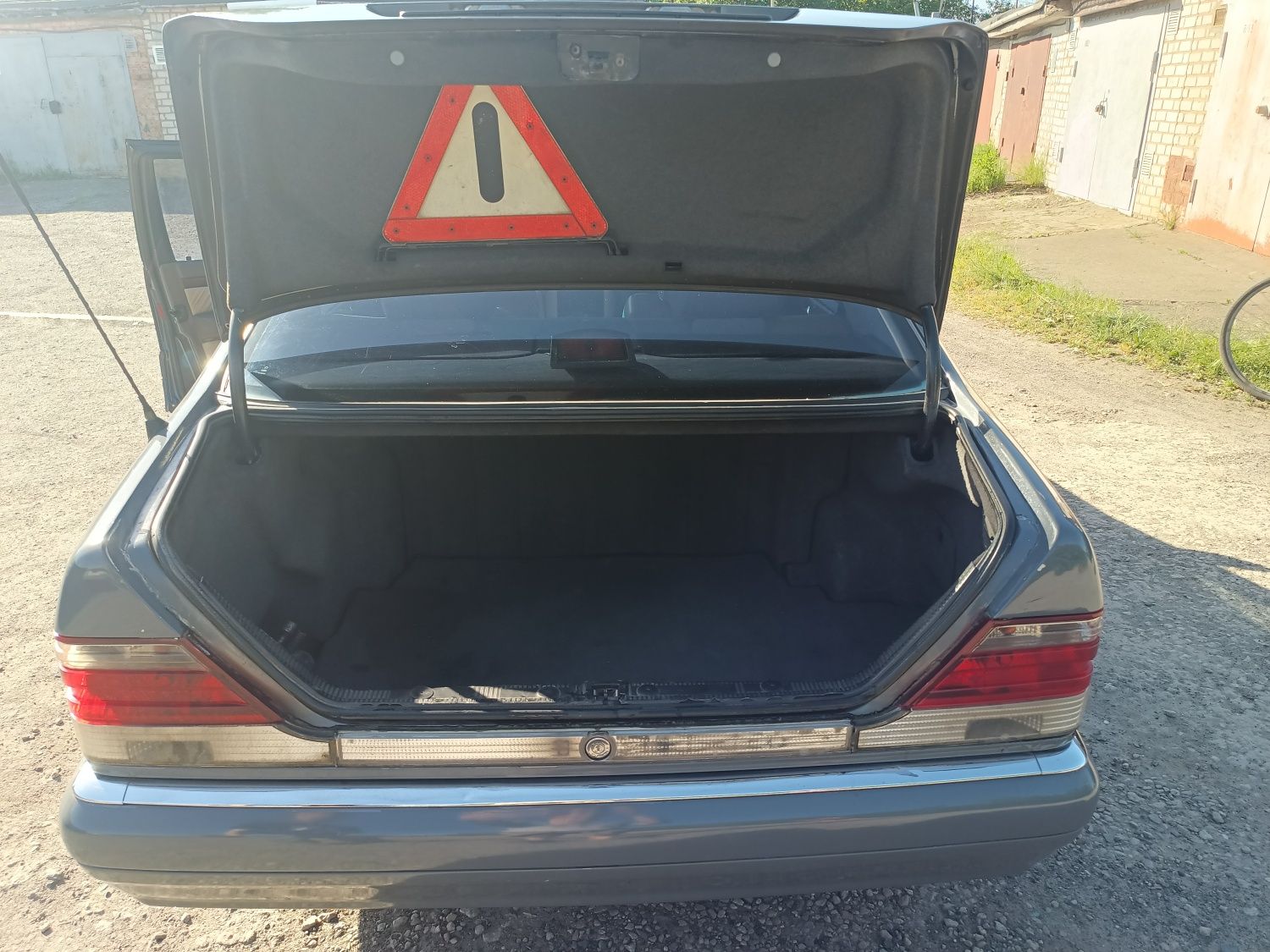 Продам Мерседес W140 S350