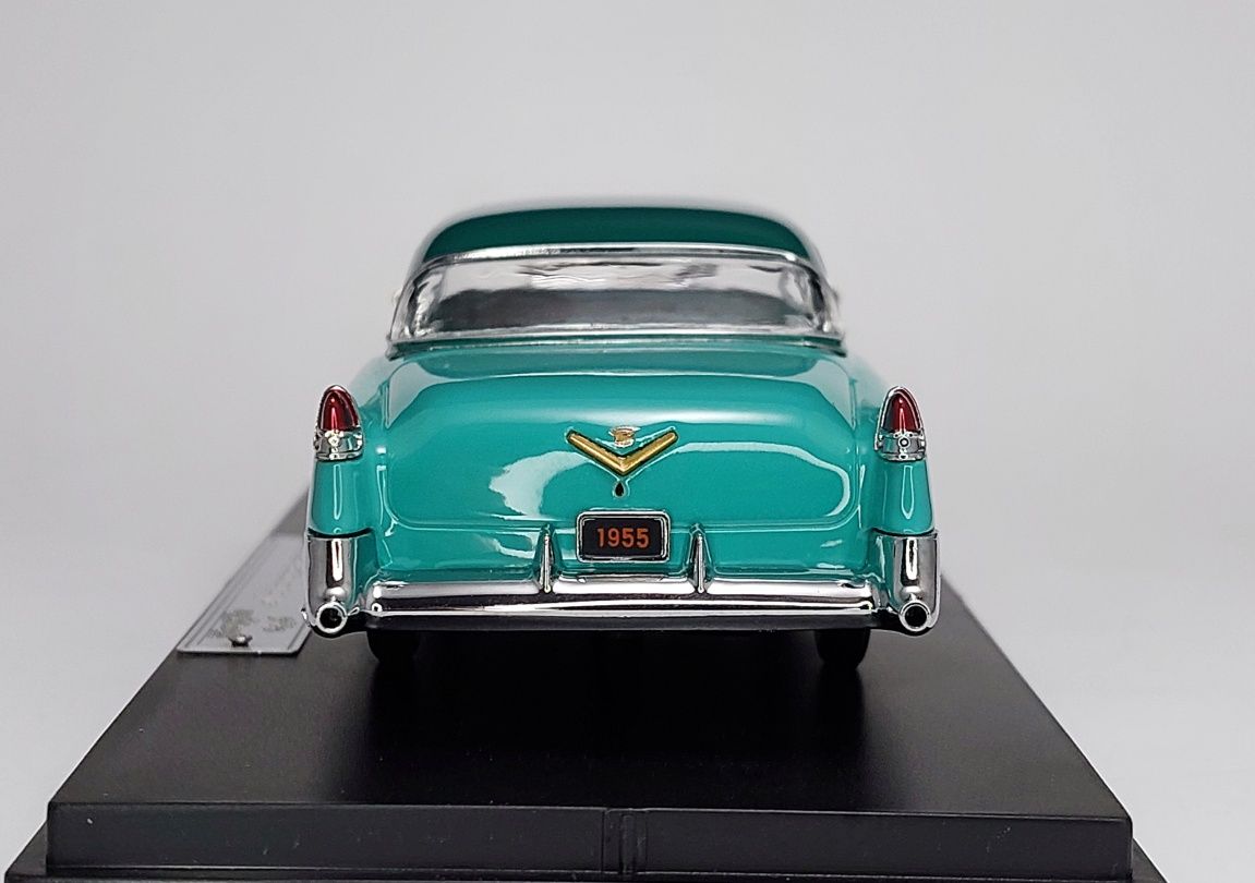 (GFCC) 1:43 1955 Cadillac Coupe Deville масштабна модель