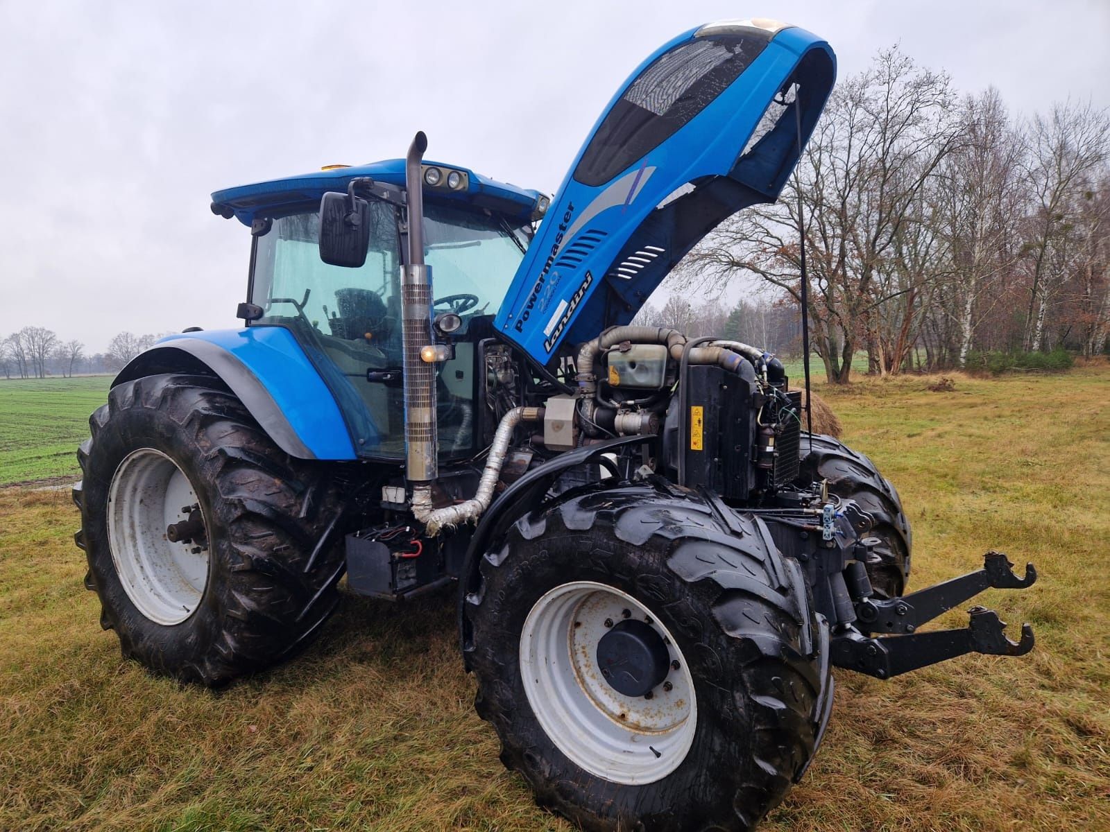 Landini Powermaster 220 4,9 tys.mth
mccormick case mx new Holland