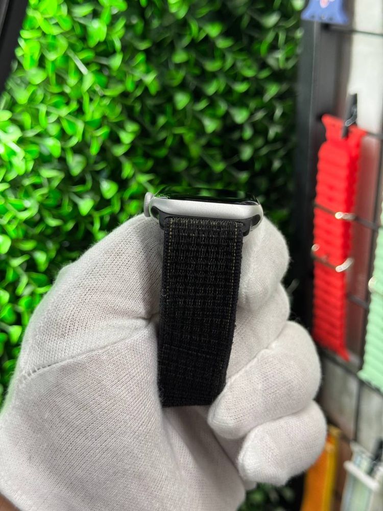 Apple Watch 6 40mm Silver Магазин, Гарантія, Вибір