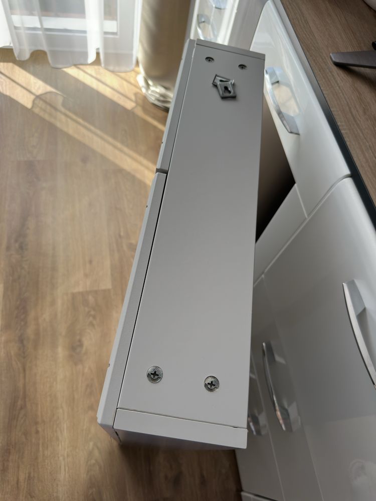 Szafka łazienkowa meble  Ikea szara z lustrem Godmorgon