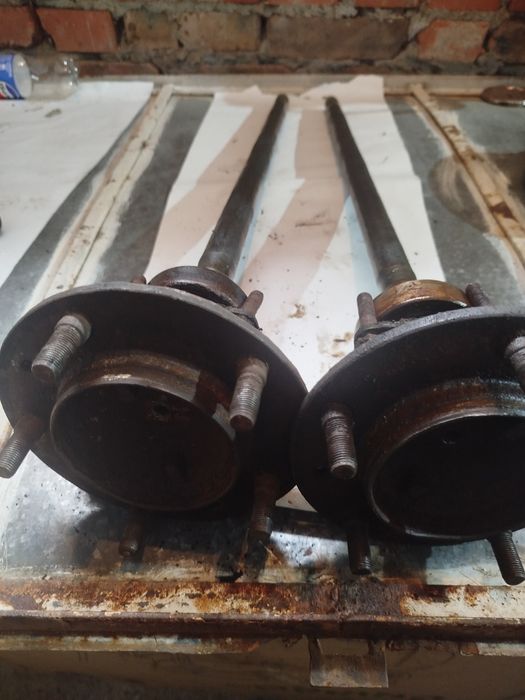 Напівосі ваз нива. Чулок ваз.