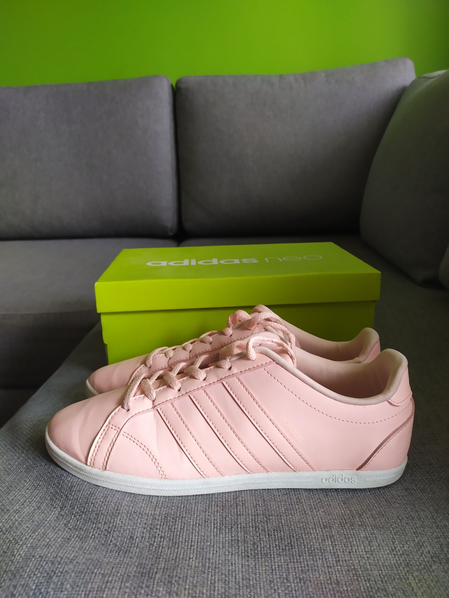 Buty Adidas neo, wkładka 23,5cm