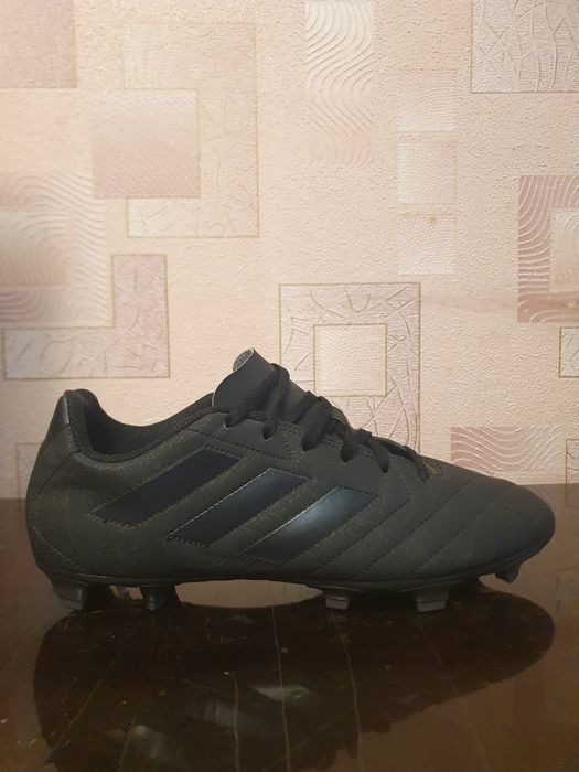 Футбольні бутси Adidas Goletto (44р. 27/27.5см)