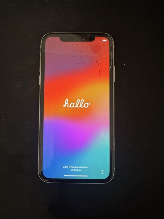 iPhone 11 bialy stan dobry