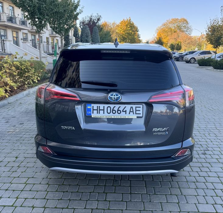 Toyota Rav-4 Hybrid