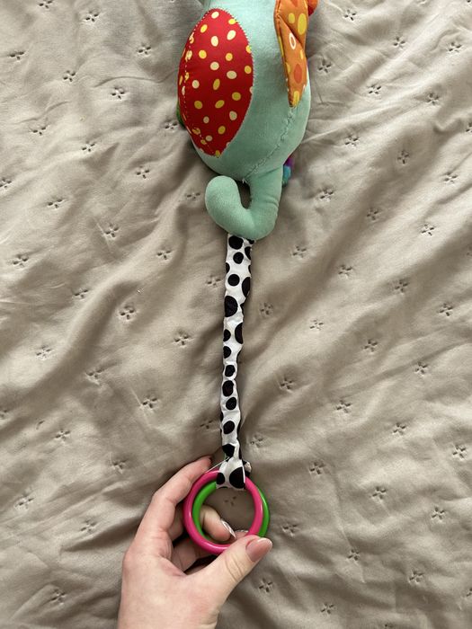 Підвіска на візок для дитини коник музичний/ шуршалка