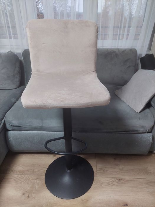 Hoker bialy z pokrowcem