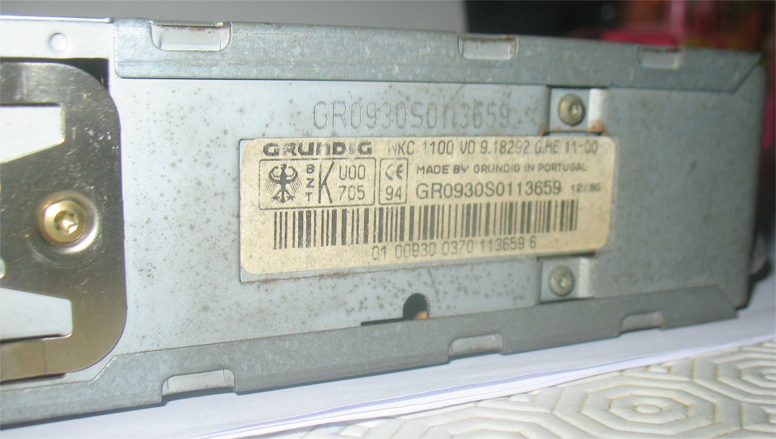 Auto-Rádio Grundig Autostore 1100 VD