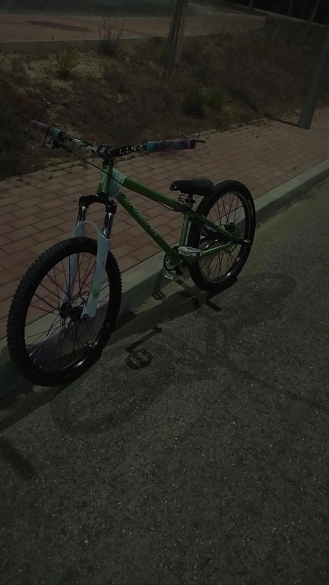 Bike aro 24 whelling