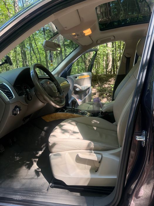 Продаю ауді кю 5 в гарному стані