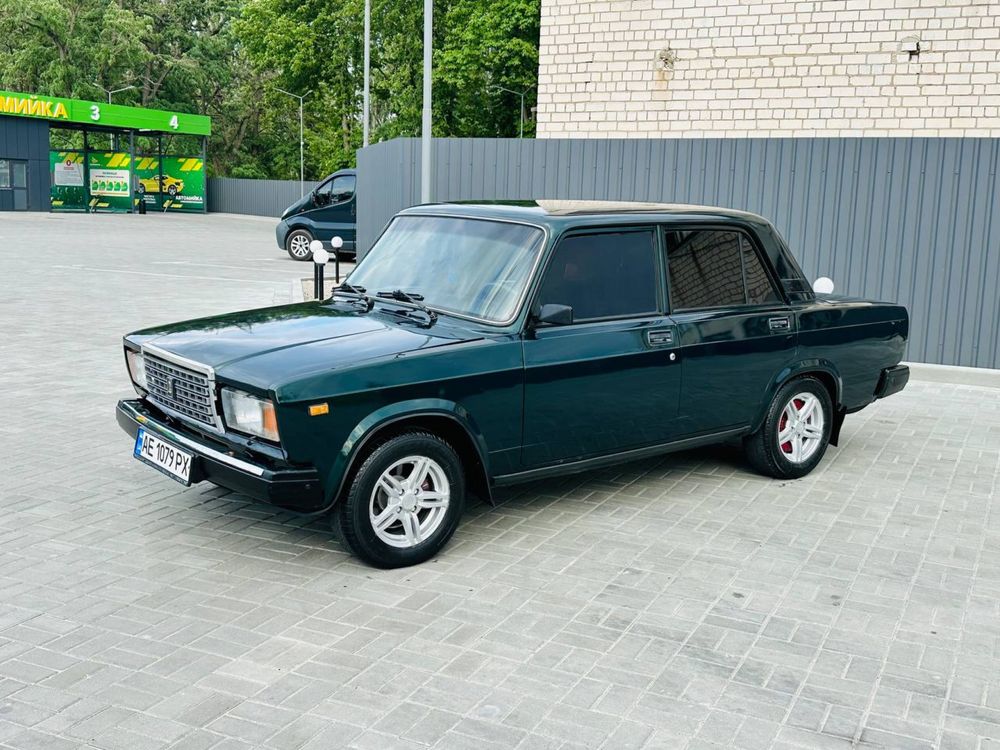 Продам ваз 2107 2007 года в идеальном состояни