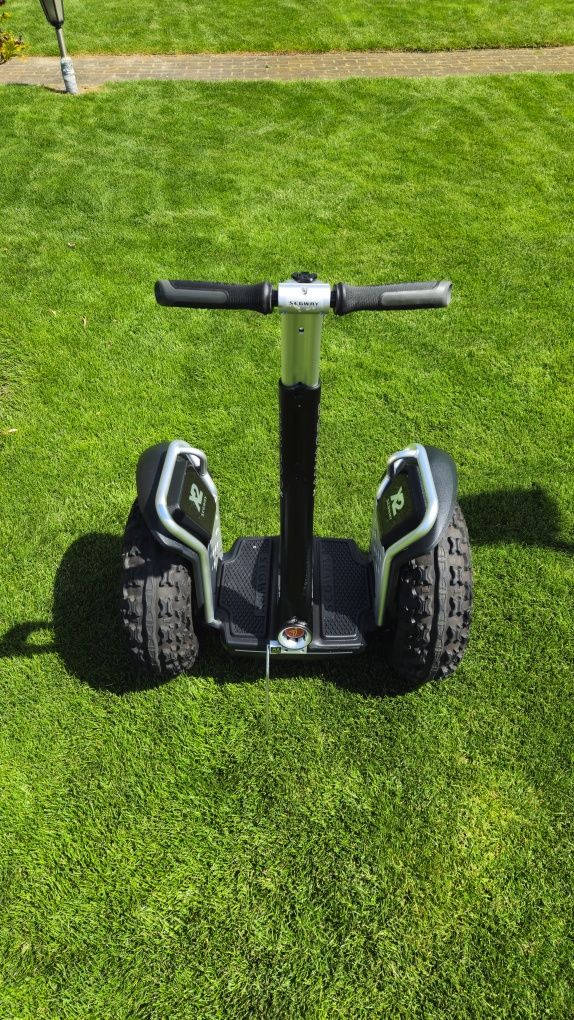 Pojazd elektryczny Segway X2