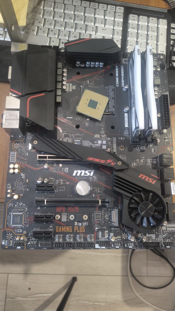 Msi mpg x570 GAMING PLUS Материнська плата am4