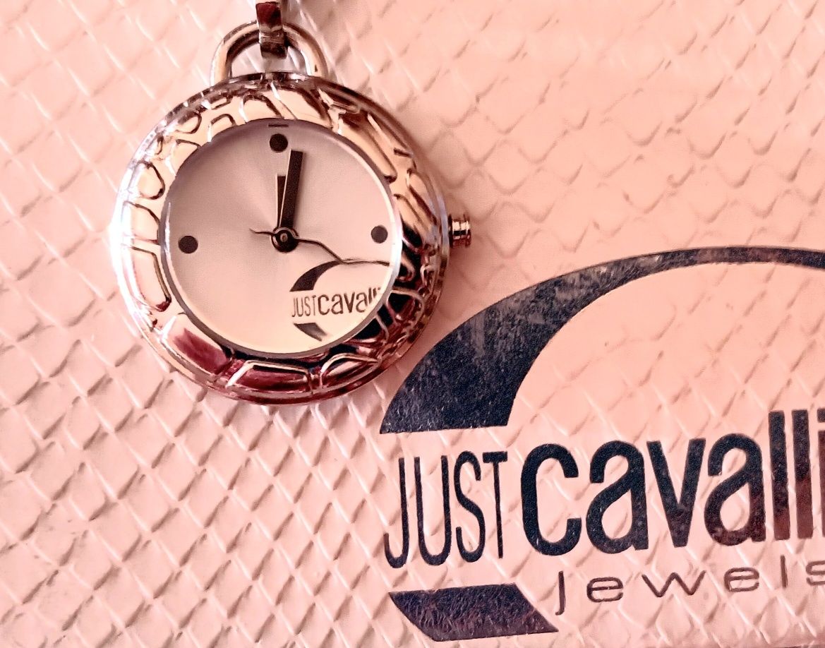 Colar c/ relógio just cavalli