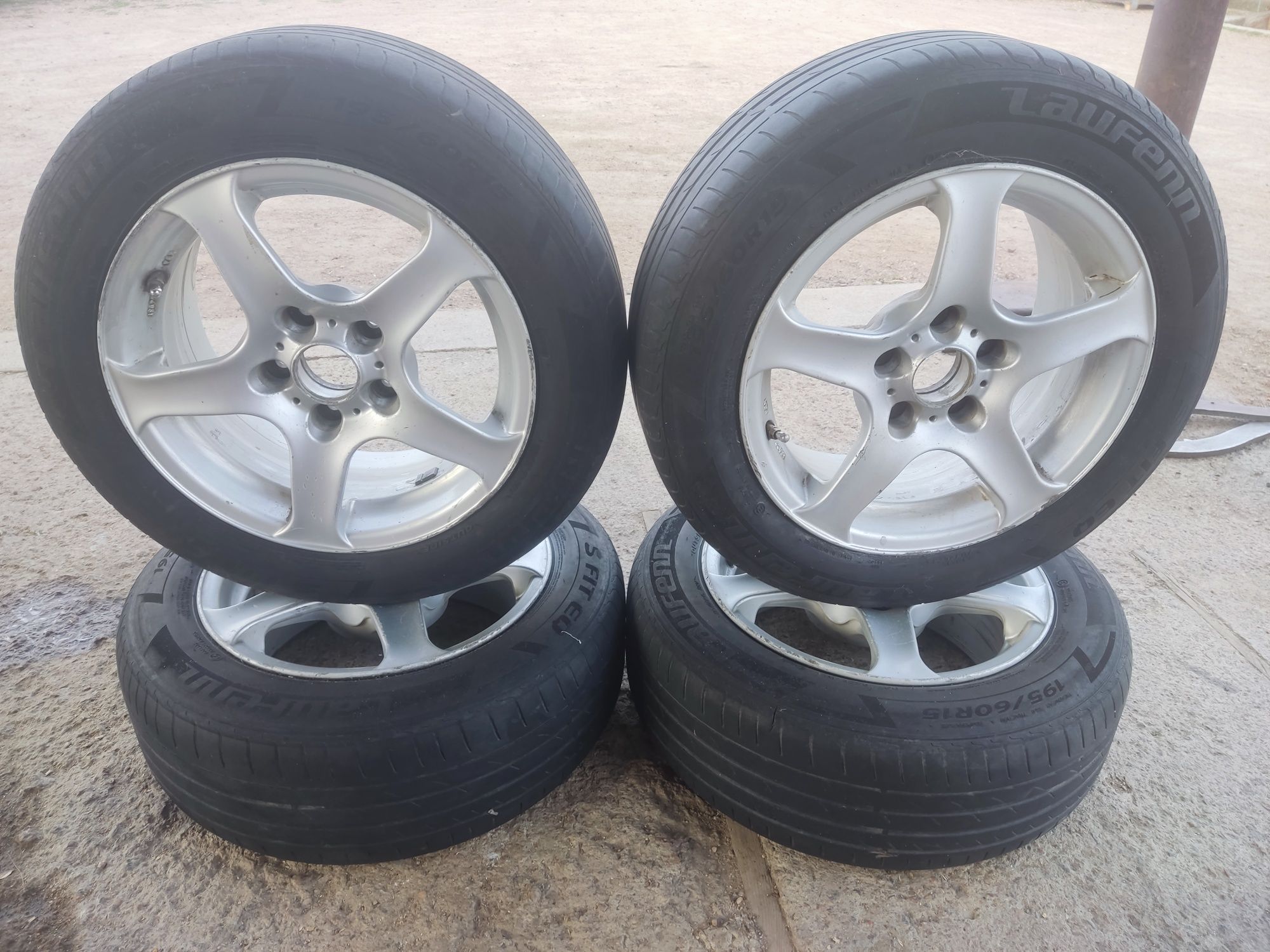 Диски шини r15 5*112 195 65 r15