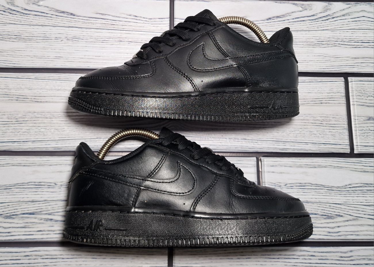Кожаные кроссовки Nike Air Force 1( 35 размер)