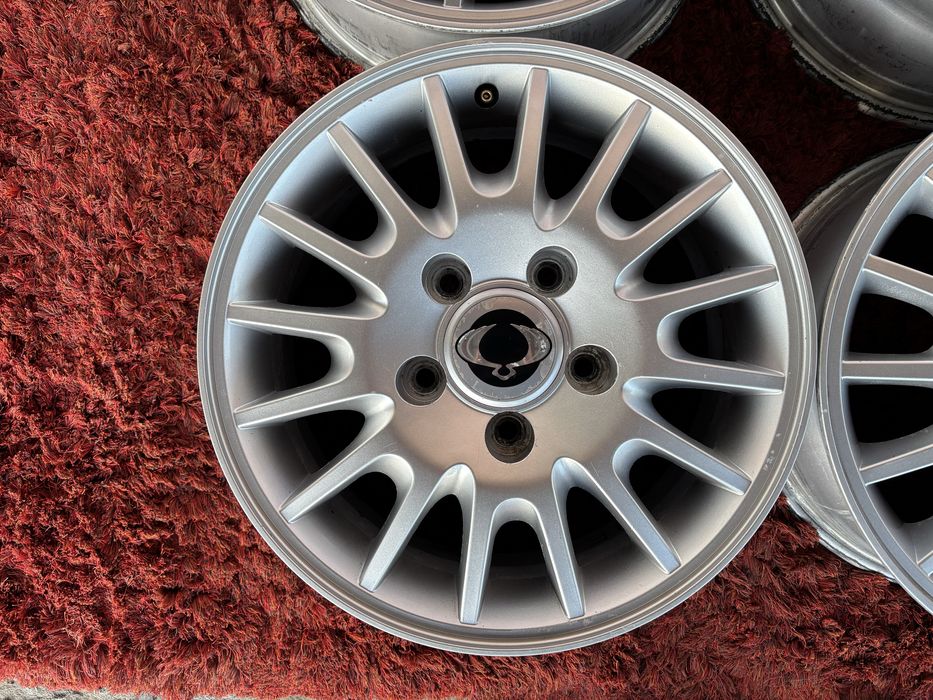 Ssang Yong Acyon Fiat Citroen Peugeot Mercedes Sprinter Lt R16 5x130