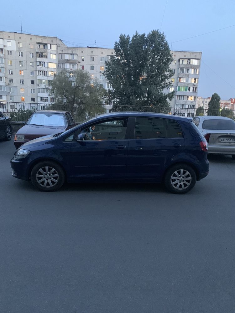 продам в хорошому стані Гольф 5+