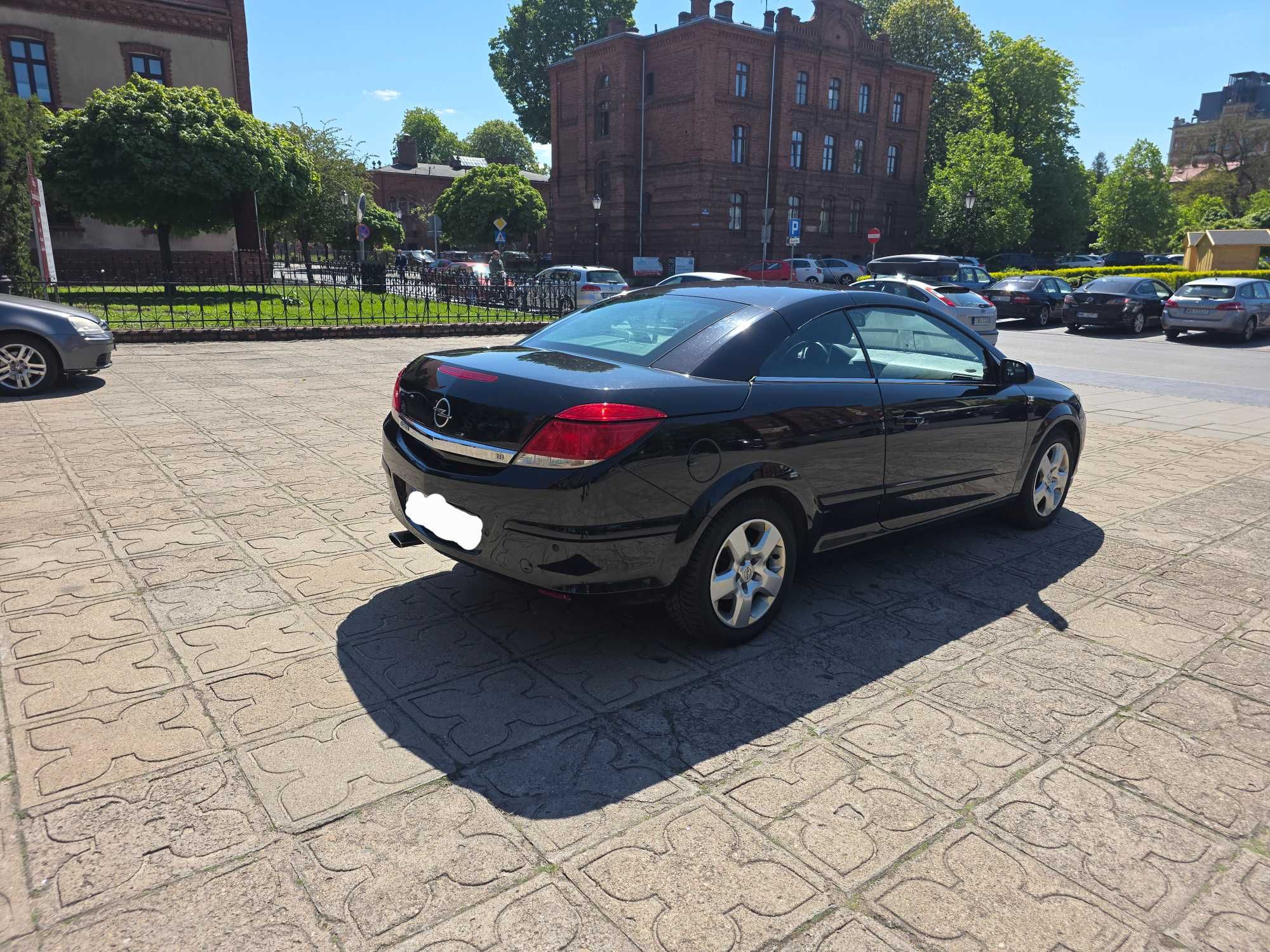 Opel astra twintop cabrio
