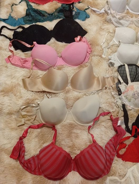 Жіноча білизна бюстгальтер оптом набір 22 шт
