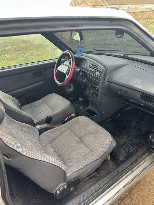 Продам ваз 2113.