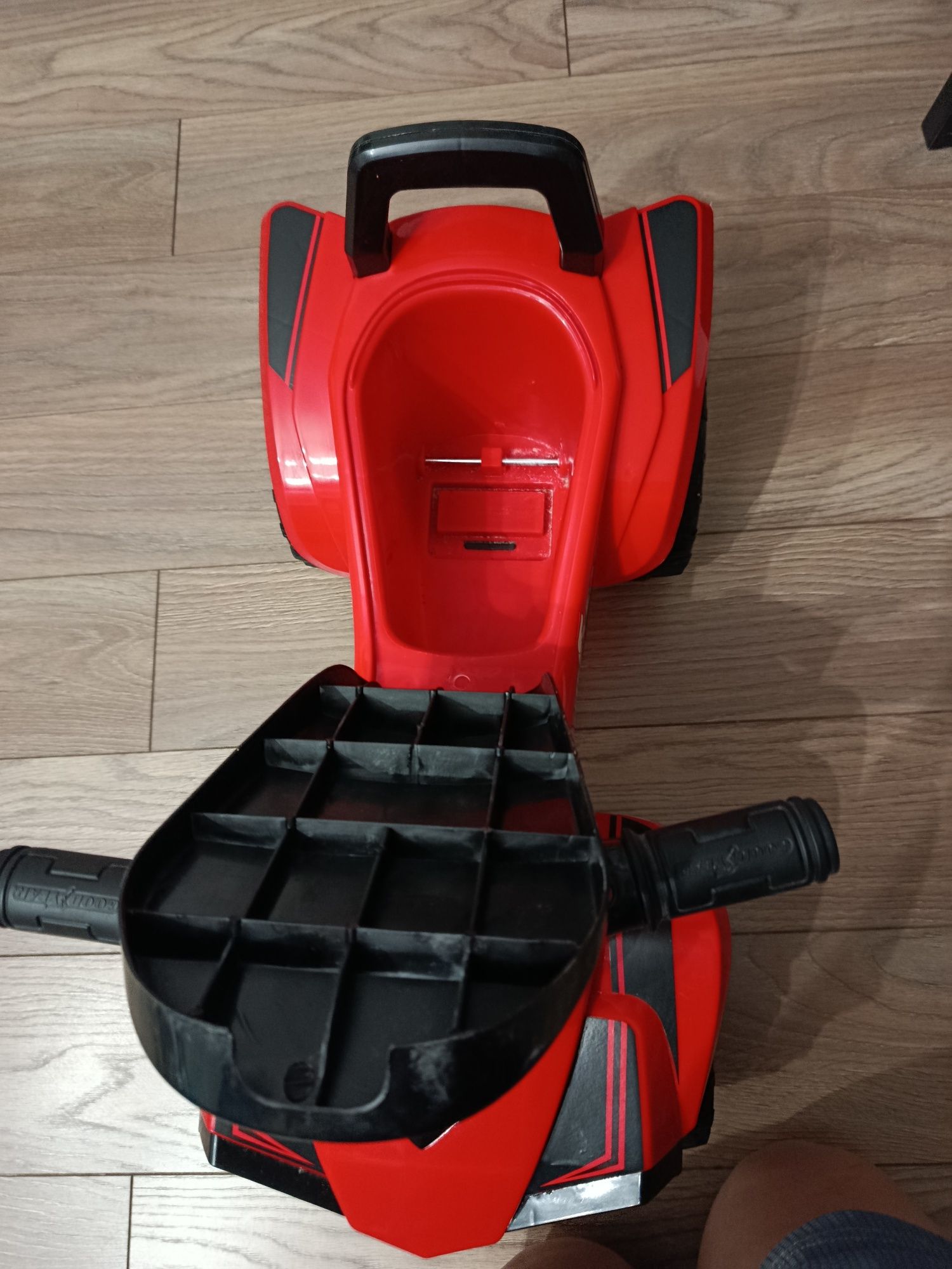 Jeździk pchacz Quad