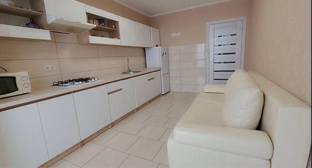 Продаж 1к квартири з ремонтом та меблями в ценрі міста!