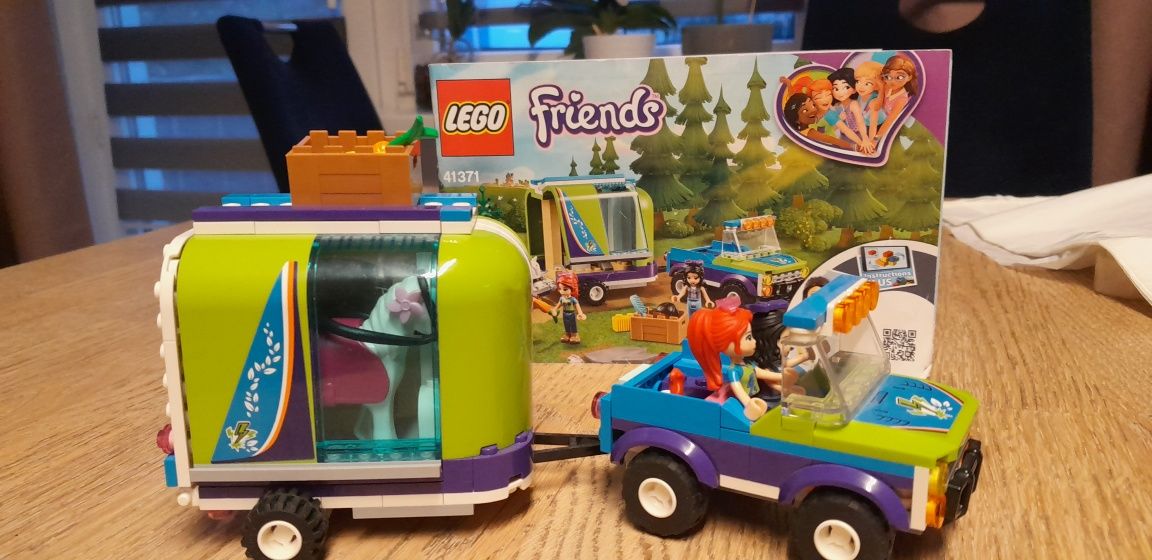 Lego friends Przyczepa dla konia Mii