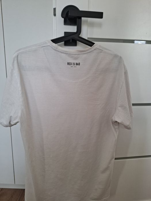 Koszulka biała T-shirt Red is Bad rozmiar L