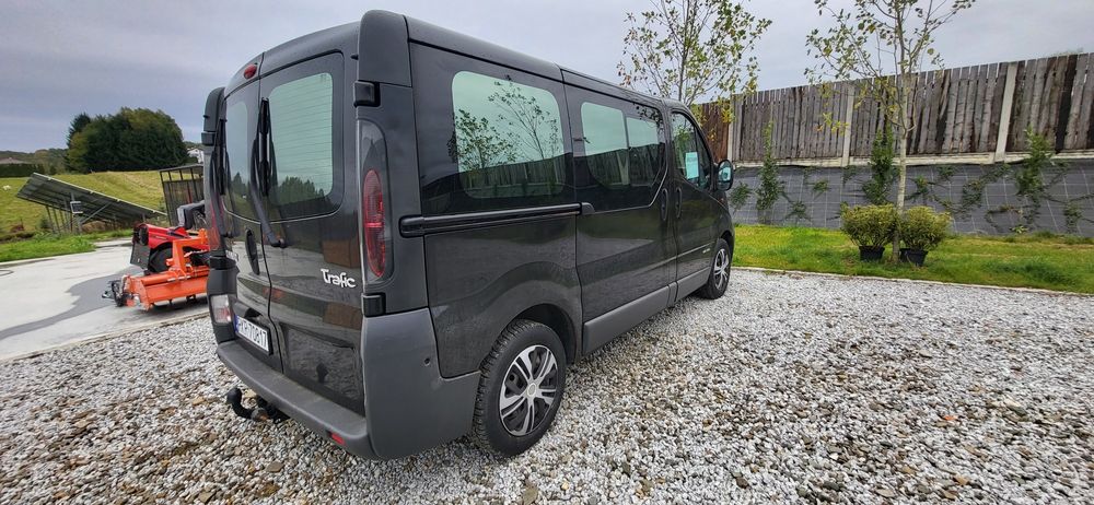 Renault trafic 9os 260tyskm 1.9 DCI