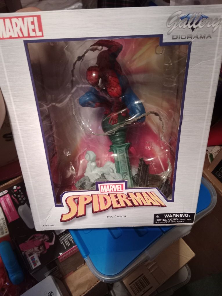 Estatua Spiderman Marvel