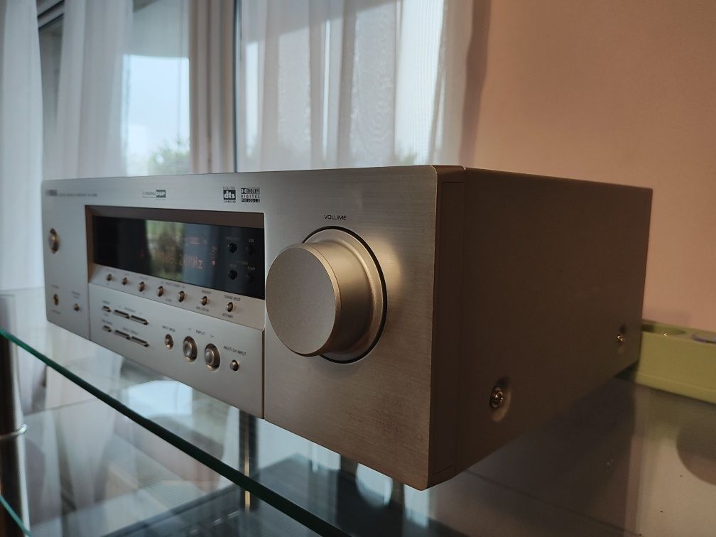 Amplituner kina domowego Yamaha RX 359