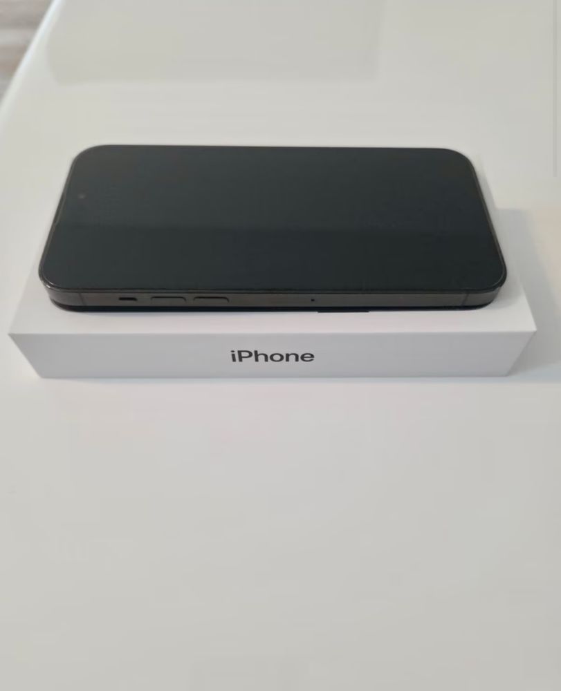 Iphone 14 pro max SPACE