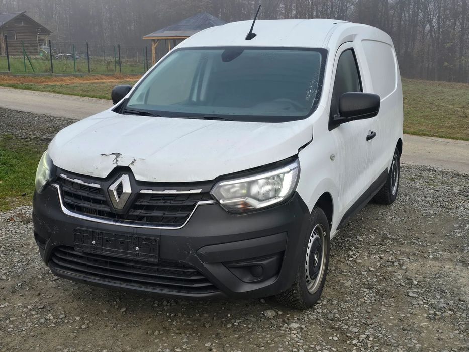 Renault EXPRESS  Jak Nowy Klima kamera PDC 35700 Export Netto