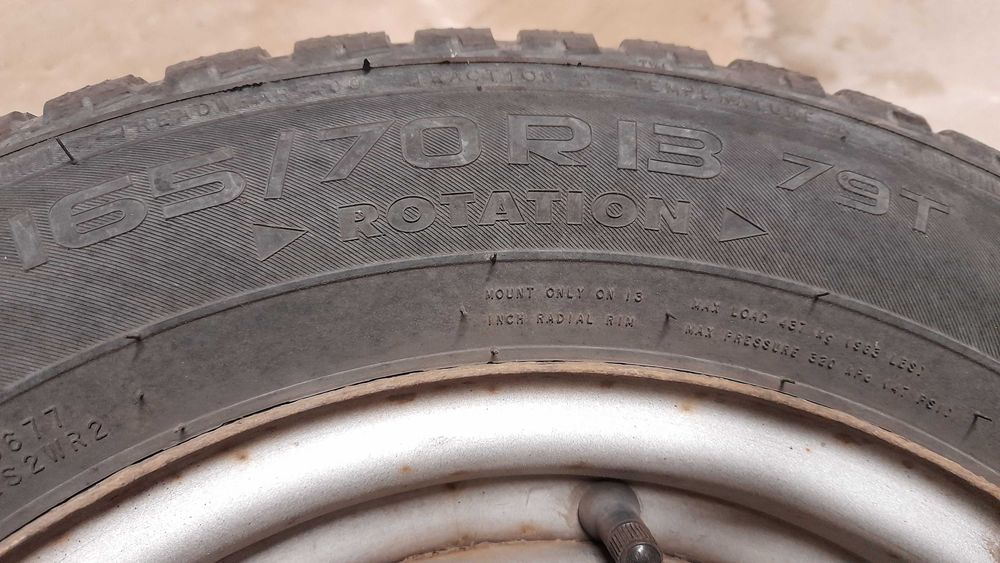 Opony zimowe 4szt. NOKIAN WRD-3 165/70 R13 79T