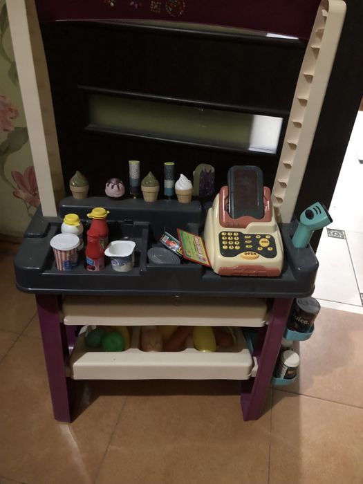 Дитячий магазин з касовим апаратом