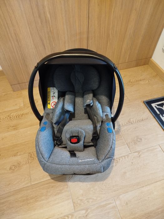 Fotelik nosidełko Avionaut Pixel + baza