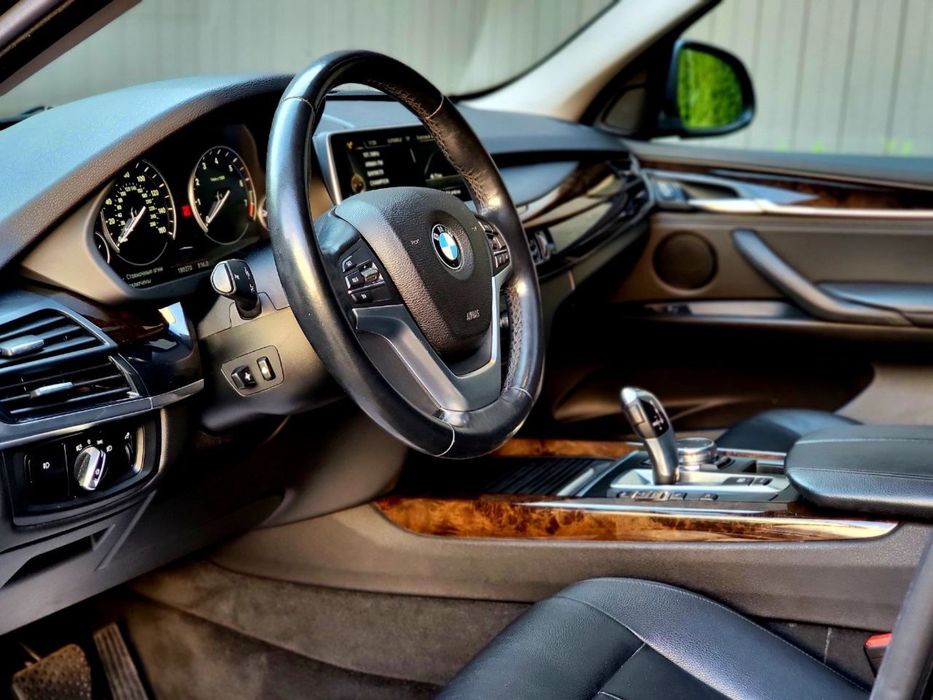 Bmw X5 F15 2015p