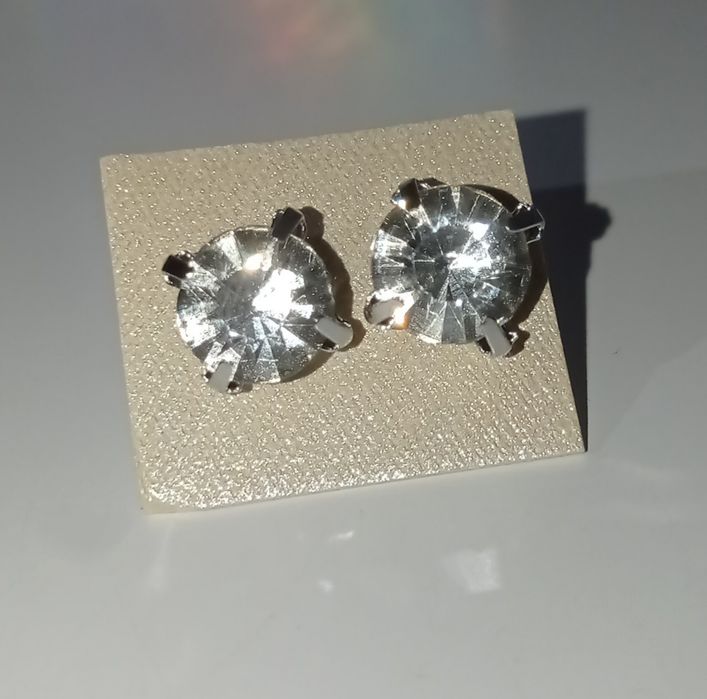 Nowe kolczyki srebrne duże diamenciki ze stali nierdzewnej wkrętki