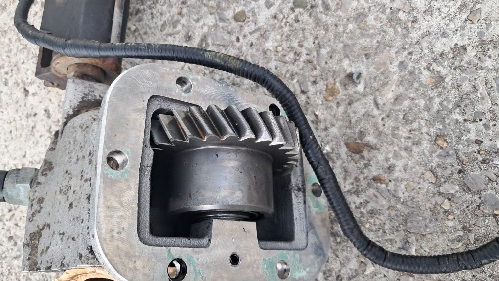 Przystawka Odbioru Mocy Iveco Daily 2.8 Skrzynia 6 biegów Kiper HDS