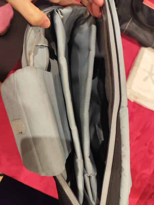 Mala para PC portátil com varias divisórias