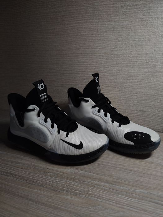 Оригінальні чоловічі кросівки NIKE KD TREY 5 Vii