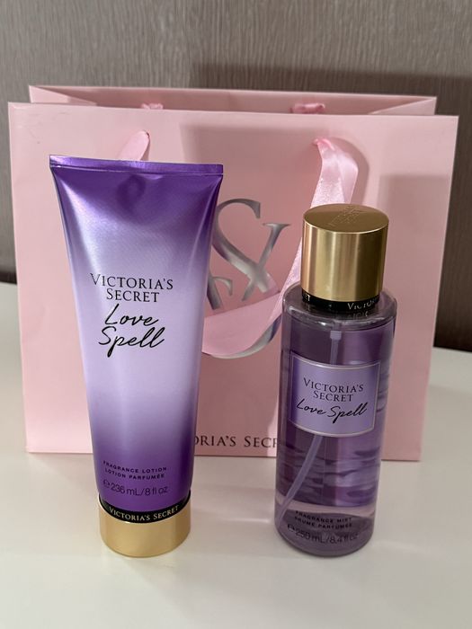 Лосьен и спрей для тела Victoria's Secret набор