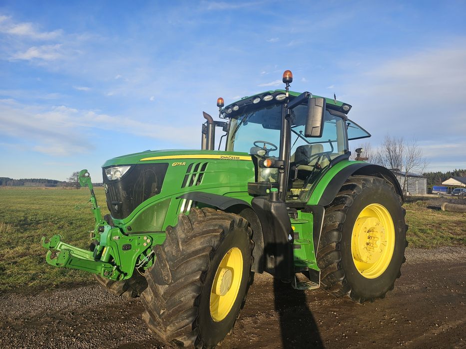 John Deere 6175R, 6195R, 6215R