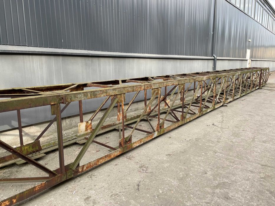 Kratownica Stalowa -  konstrukcja stalowa z demontażu   długości 30 M