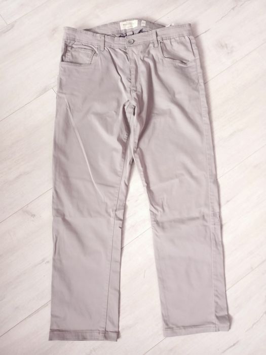 Spodnie męskie W36 L Reserved kolor jasno szary eleganckie chinosy