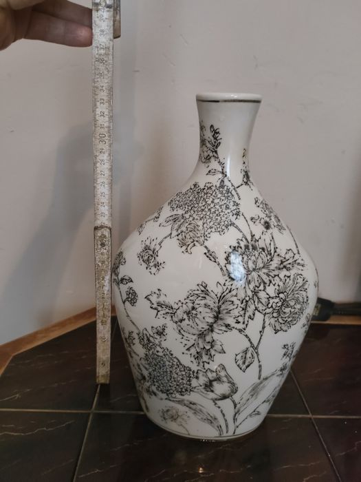 Duży ceramiczny wazon