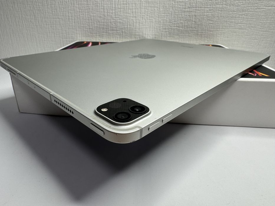 Apple iPad Pro 12.9  6Gen M2 128GB, Wi-Fi + LTE Silver 2022