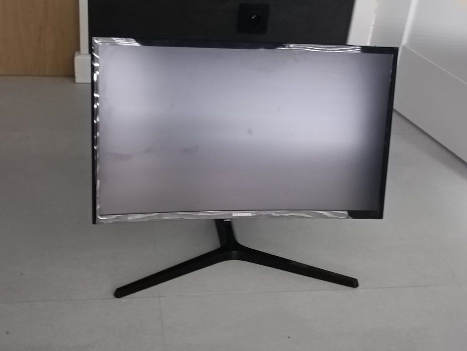 Monitor Samsung C24RG50FQUX [144Hz, FreeSync]